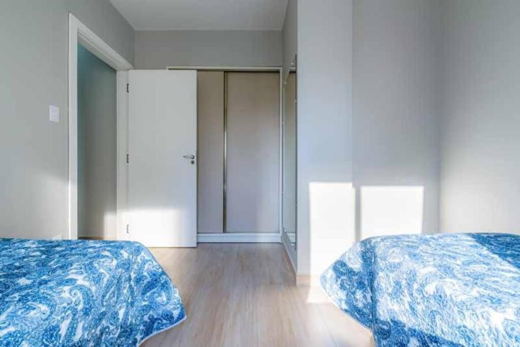 Apartamento Excelente Em Balneario Camburiu
